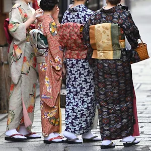 Asai Shijo Otel